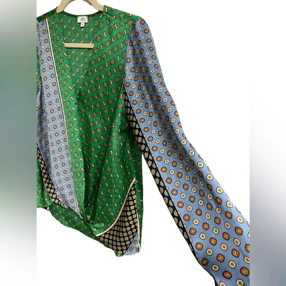 River Island Green Pattern Faux Wrap Top - Picture 2 of 9
